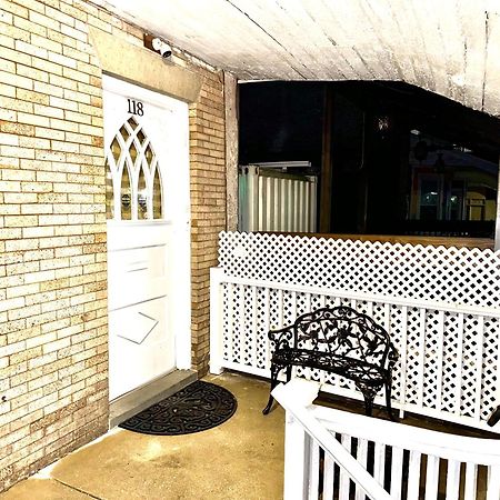 3 Bedrooms, Boardwalk Duplex Beachblock Home! Atlantic City Exteriér fotografie