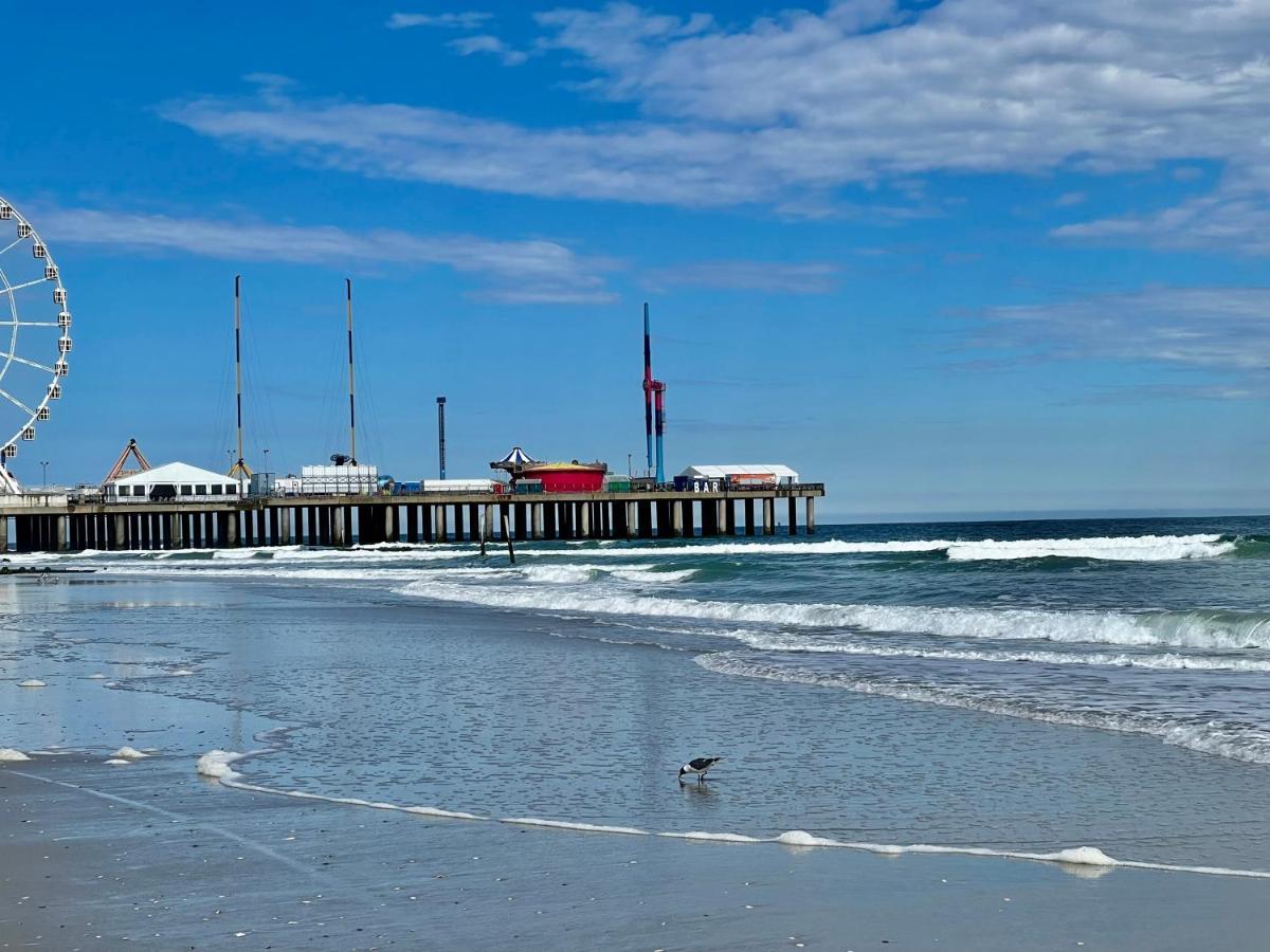 3 Bedrooms, Boardwalk Duplex Beachblock Home! Atlantic City Exteriér fotografie